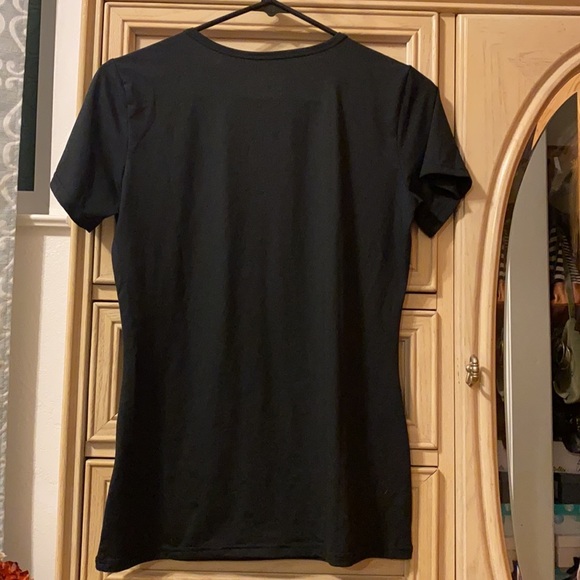 32 Degrees Cool Classic Scoop Neck Tee - Picture 4 of 4